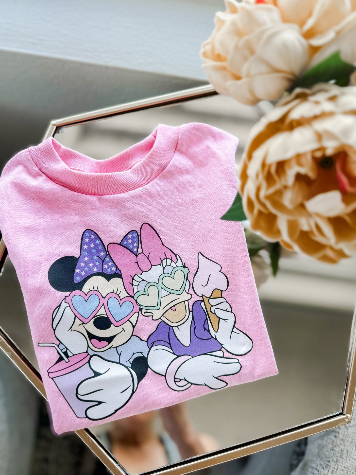 Besties tee