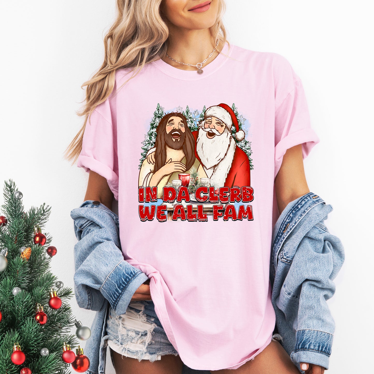 In Da Clerb Women's Christmas Graphic Tee